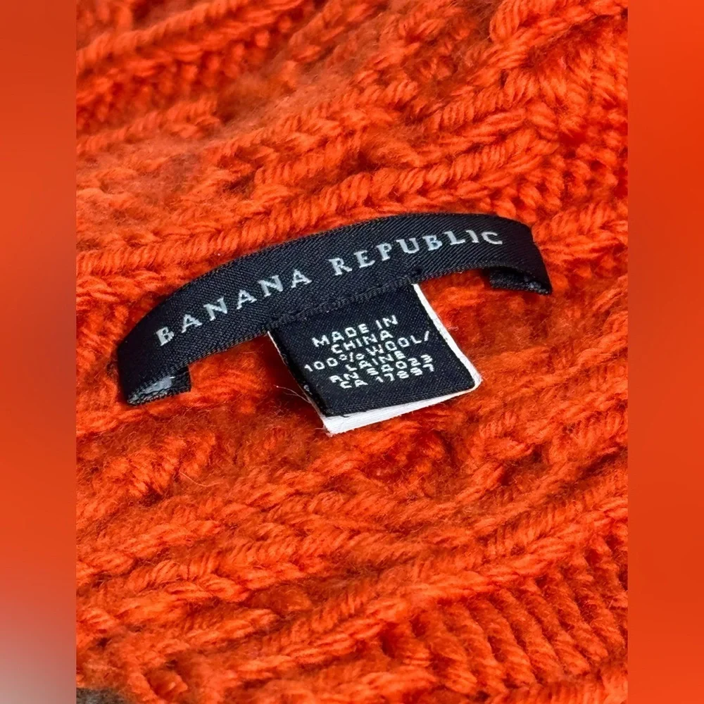 VTG Banana Republic Unisex Orange Sift Wool Chunky Cable Knit EarflapsBeanie Hat